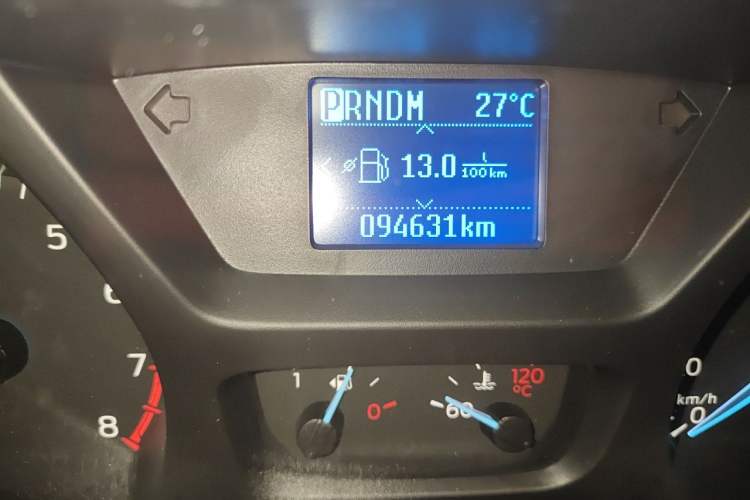 Used Ford Tourneo Custom 2017 2.0T Automatic Elite Edition Odometer Close Up