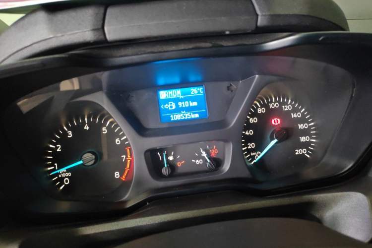 Used Ford Tourneo Custom 2017 2.0T Automatic Elite Edition Odometer Close Up