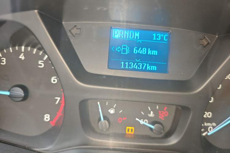Used Ford Tourneo Custom 2017 2.0T Automatic Elite Edition Odometer Close Up