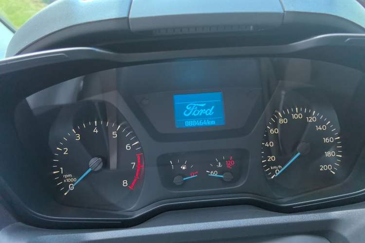 Used Ford Tourneo Custom 2017 2.0T Automatic Elite Edition Odometer Close Up