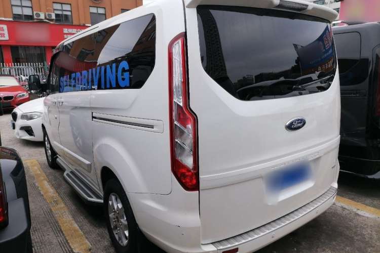 Used Ford Tourneo Custom 2017 2.0T Automatic Elite Edition Rear Left 45 Deg