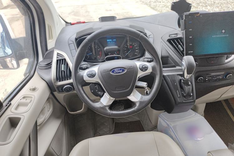 Used Ford Tourneo Custom 2017 2.0T Automatic Elite Edition Steering Wheel