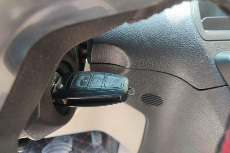 Used Ford Tourneo Custom 2017 2.0T Automatic Elite Edition Vehicle Key