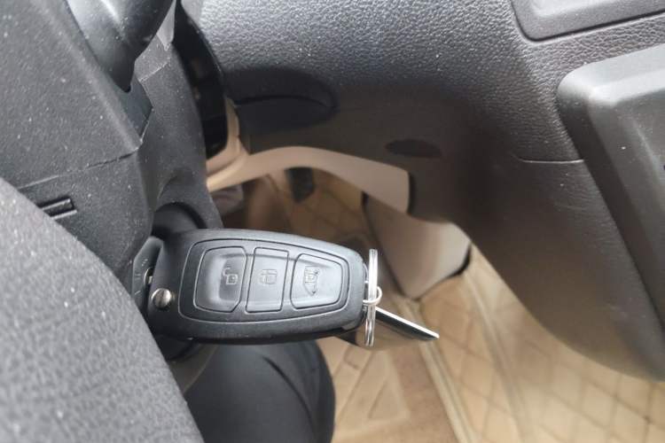 Used Ford Tourneo Custom 2017 2.0T Automatic Elite Edition Vehicle Key