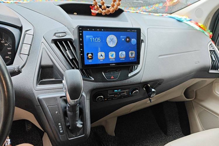Used Ford Tourneo Custom 2020 2.0T Automatic Elite Edition China VI Standard Audio And AC Panel