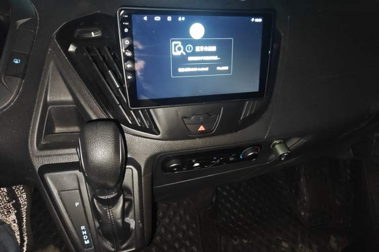 Used Ford Tourneo Custom 2020 Revised Version 2.0T Automatic Elite Edition Audio And AC Panel