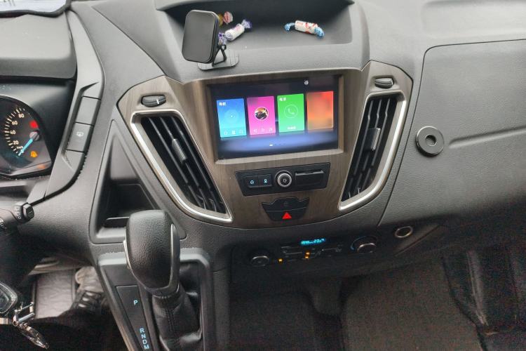 Used Ford Tourneo Custom 2020 2.0T Automatic Elite Edition China VI Standard Audio And AC Panel
