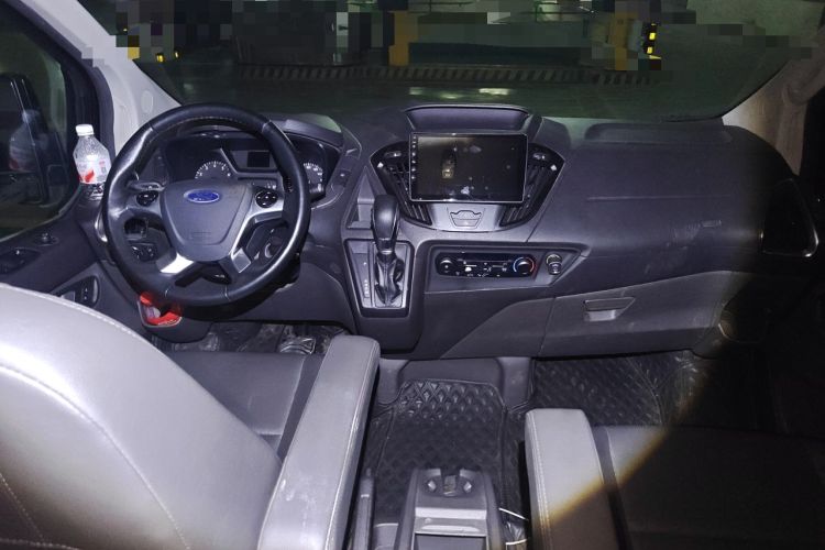 Used Ford Tourneo Custom 2020 Revised Version 2.0T Automatic Elite Edition Center Console