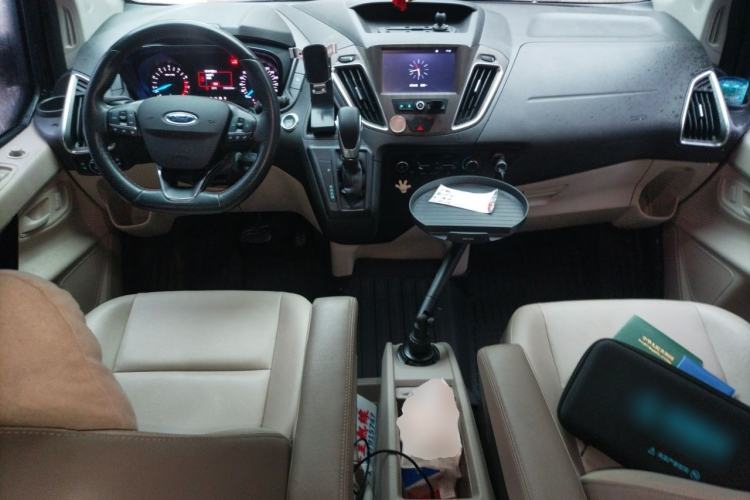 Used Ford Tourneo Custom 2020 2.0T Automatic Elite Edition China VI Standard Center Console