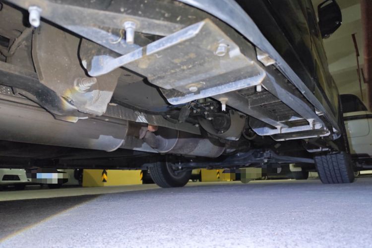 Used Ford Tourneo Custom 2020 2.0T Automatic Elite Edition China VI Standard Chassis Rear Right