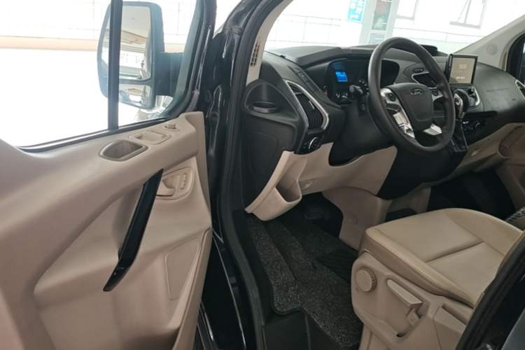 Used Ford Tourneo Custom 2020 2.0T Automatic Elite Edition China VI Standard Driver Seat