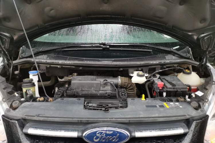 Used Ford Tourneo Custom 2020 2.0T Automatic Elite Edition China VI Standard Engine Bay