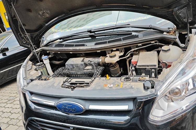Used Ford Tourneo Custom 2020 2.0T Automatic Elite Edition China VI Standard Engine Bay