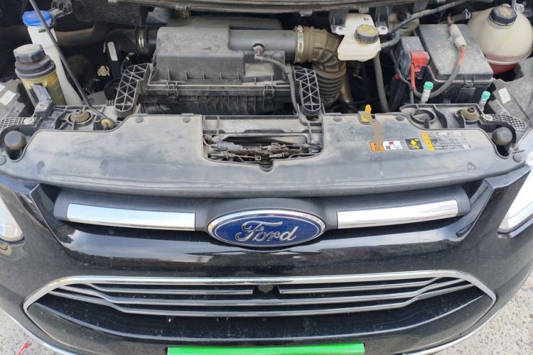 Used Ford Tourneo Custom 2020 Revised Version 2.0T Automatic – Elite Edition Engine Bay
