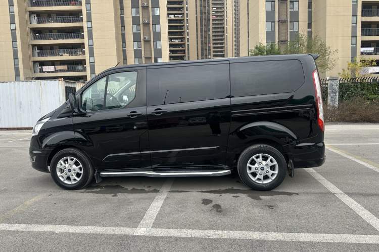 Used Ford Tourneo Custom 2020 2.0T Automatic Elite Edition China VI Standard Exterior 10