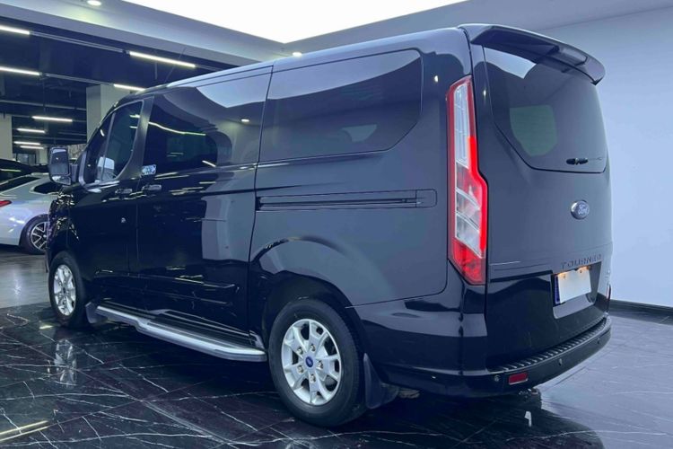 Used Ford Tourneo Custom 2020 2.0T Automatic Elite Edition China VI Standard Exterior 4