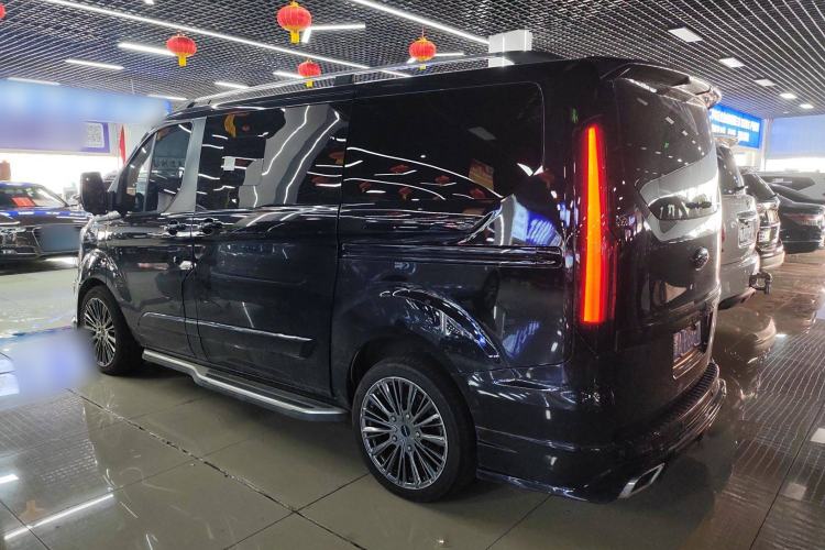 Used Ford Tourneo Custom 2022 2.0T Top-of-the-Line Version Exterior 4