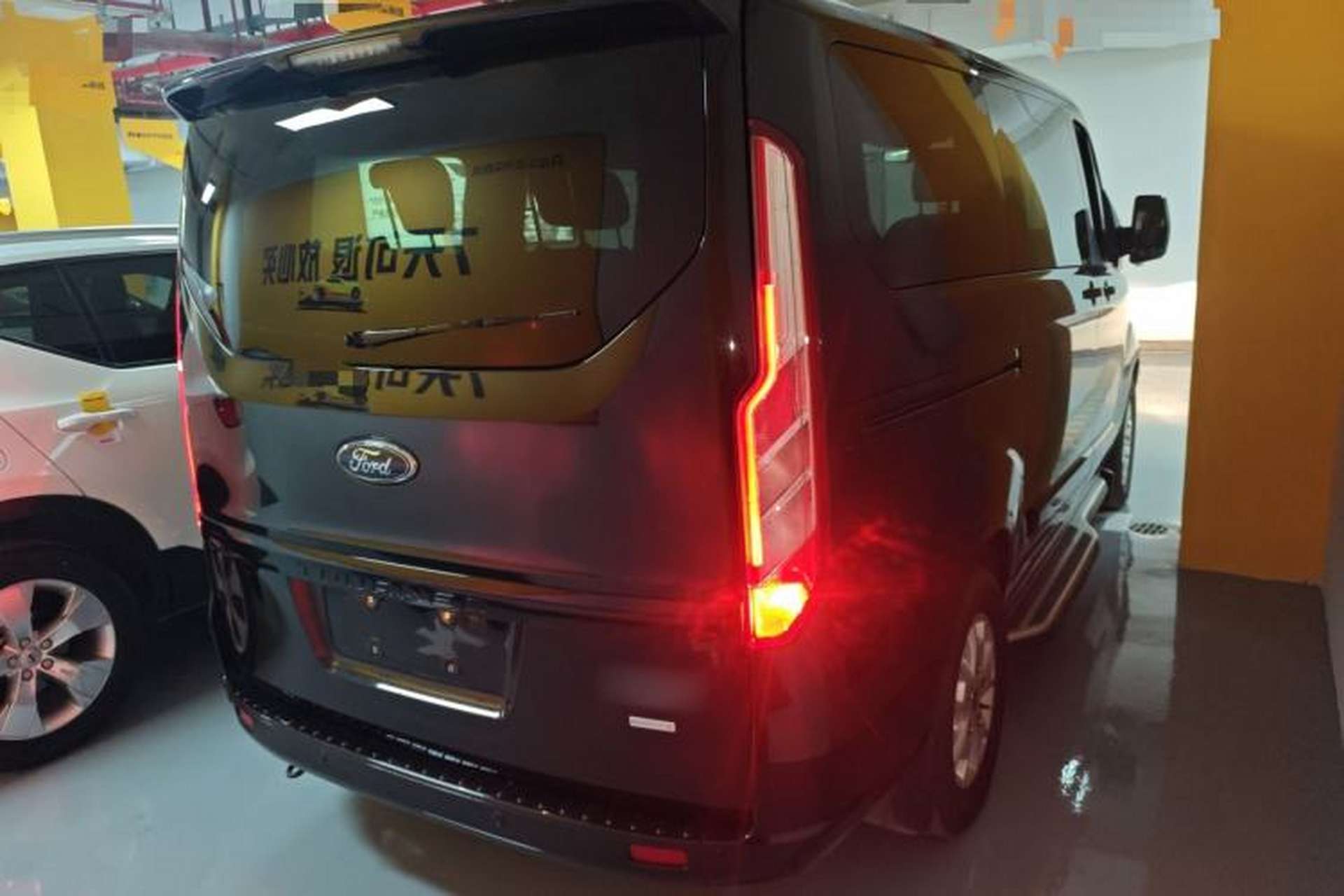 Used Ford Tourneo Custom 2020 Revised Version 2.0T Manual Elite Edition Exterior 5