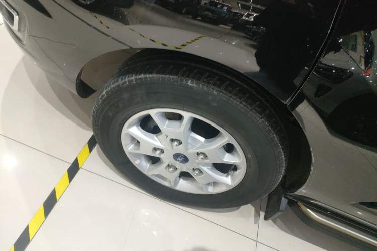 Used Ford Tourneo Custom 2020 2.0T Automatic Elite Edition China VI Standard Exterior 7