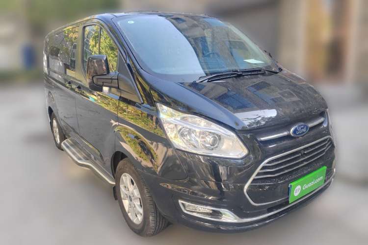 Used Ford Tourneo Custom 2020 Revised Version 2.0T Automatic Elite Edition Front Right 45 Deg