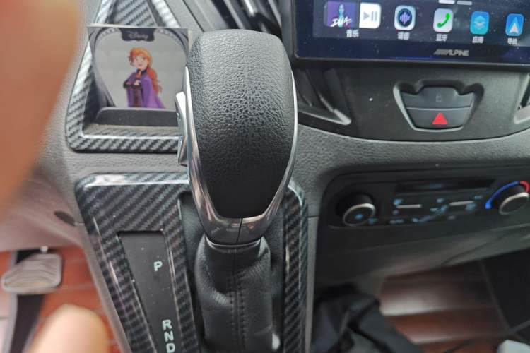 Used Ford Tourneo Custom 2020 Revised Version 2.0T Automatic Elite Edition Gear Lever