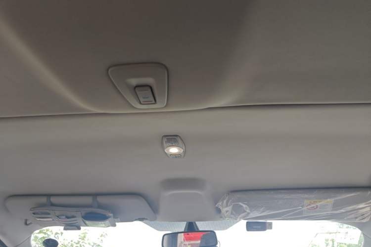 Used Ford Tourneo Custom 2020 2.0T Automatic Elite Edition China VI Standard Headliner