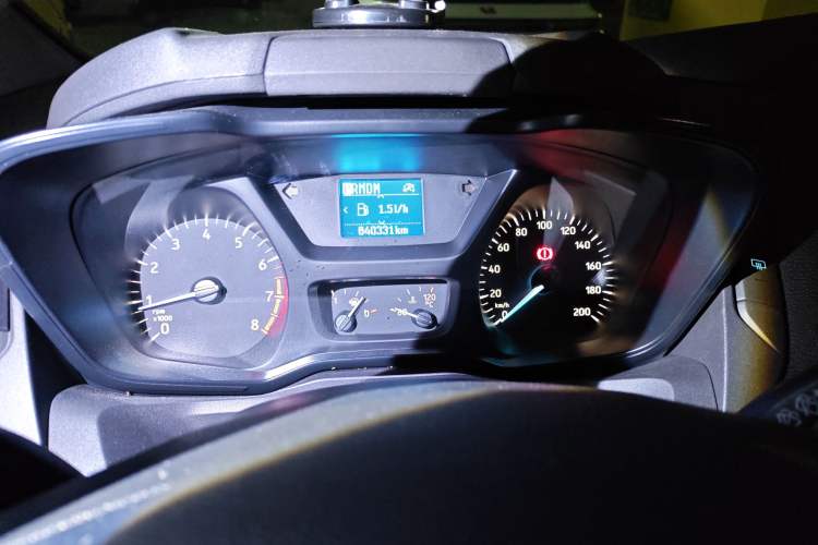 Used Ford Tourneo Custom 2020 2.0T Automatic Elite Edition China VI Standard Instrument Cluster