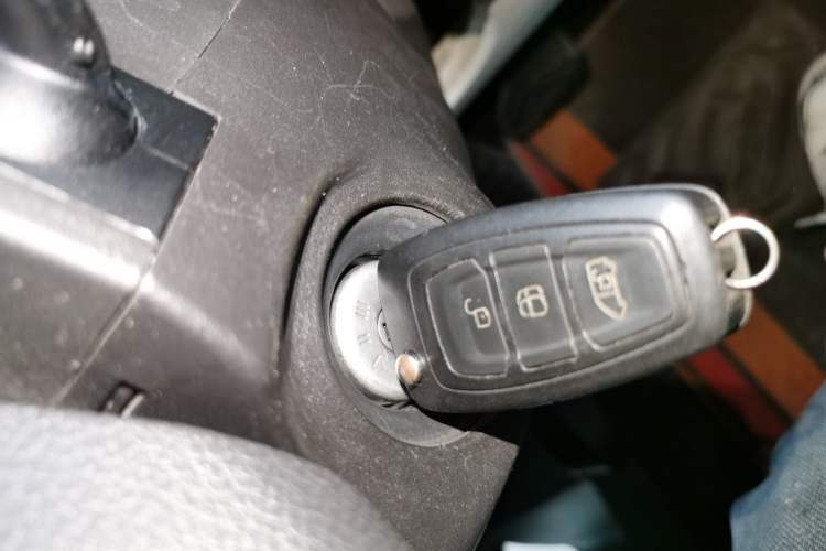 Used Ford Tourneo Custom 2020 2.0T Automatic Elite Edition China VI Standard Interior 1
