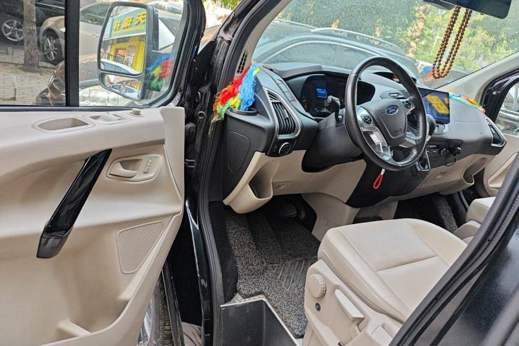 Used Ford Tourneo Custom 2020 2.0T Automatic Elite Edition China VI Standard Interior 3