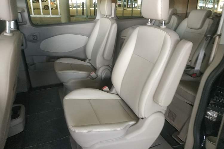 Used Ford Tourneo Custom 2020 2.0T Automatic Elite Edition China VI Standard Interior 4