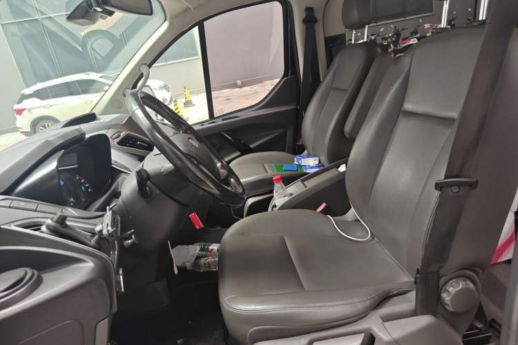 Used Ford Tourneo Custom 2020 2.0T Automatic Elite Edition China VI Standard Left Front Seat
