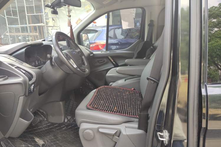 Used Ford Tourneo Custom 2020 2.0T Automatic Elite Edition China VI Standard Left Front Seat