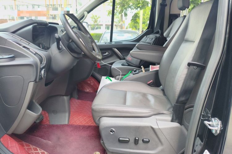 Used Ford Tourneo Custom 2020 Revised Version 2.0T Automatic – Elite Edition Left Front Seat