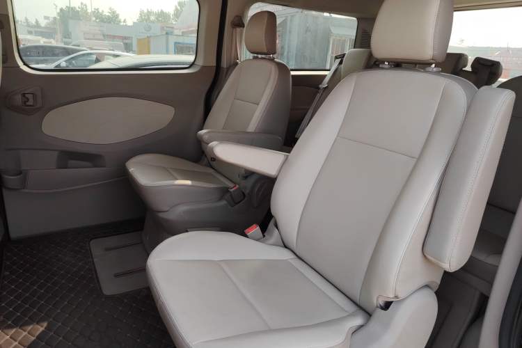 Used Ford Tourneo Custom 2020 2.0T Automatic Elite Edition China VI Standard Left Rear Seat