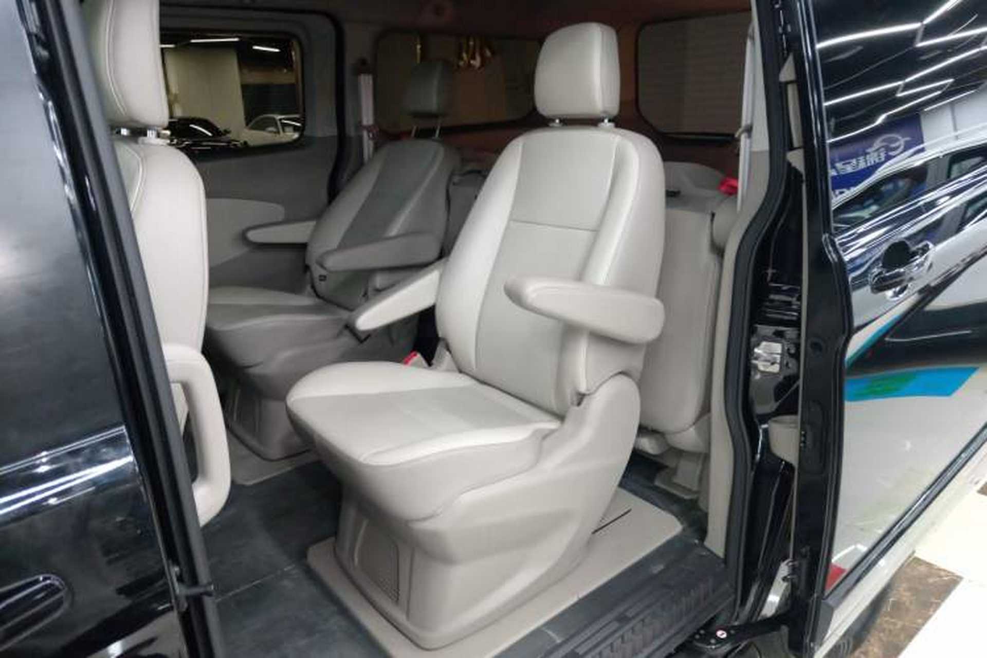 Used Ford Tourneo Custom 2020 2.0T Automatic Elite Edition China VI Standard Left Rear Seat