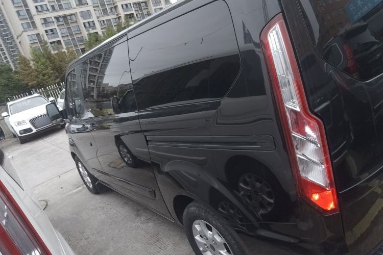 Used Ford Tourneo Custom 2020 2.0T Automatic Elite Edition China VI Standard Left Side