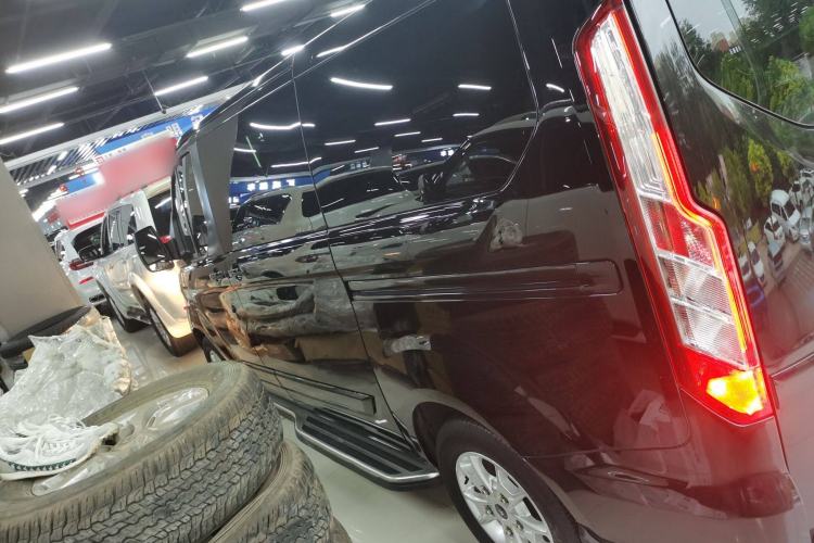 Used Ford Tourneo Custom 2020 2.0T Automatic Elite Edition China VI Standard Left Side