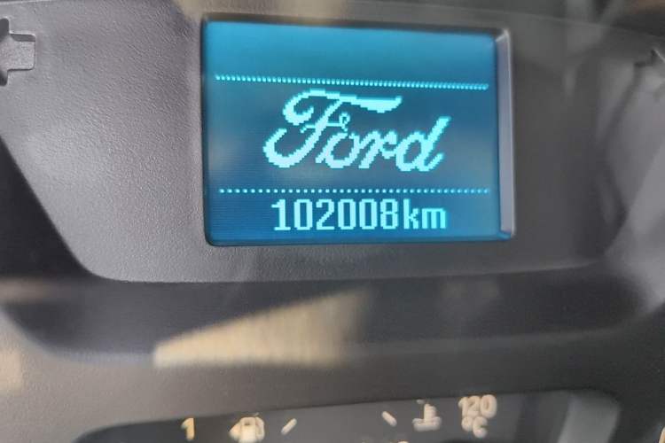 Used Ford Tourneo Custom 2020 2.0T Automatic Elite Edition China VI Standard Odometer Close Up