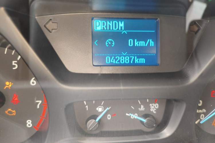 Used Ford Tourneo Custom 2020 Revised Version 2.0T Automatic – Elite Edition Odometer Close Up