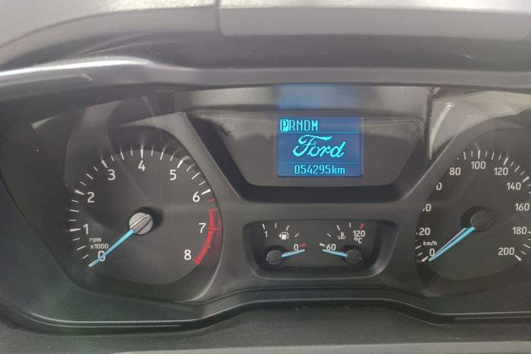 Used Ford Tourneo Custom 2020 2.0T Automatic Elite Edition China VI Standard Odometer Close Up