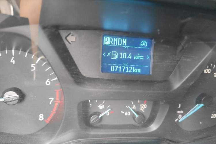 Used Ford Tourneo Custom 2020 2.0T Automatic Elite Edition China VI Standard Odometer Close Up