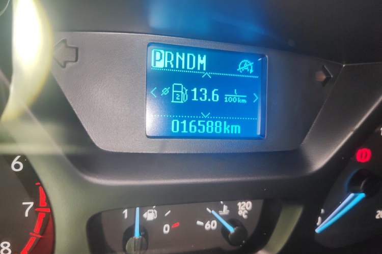 Used Ford Tourneo Custom 2020 2.0T Automatic Elite Edition China VI Standard Odometer Close Up