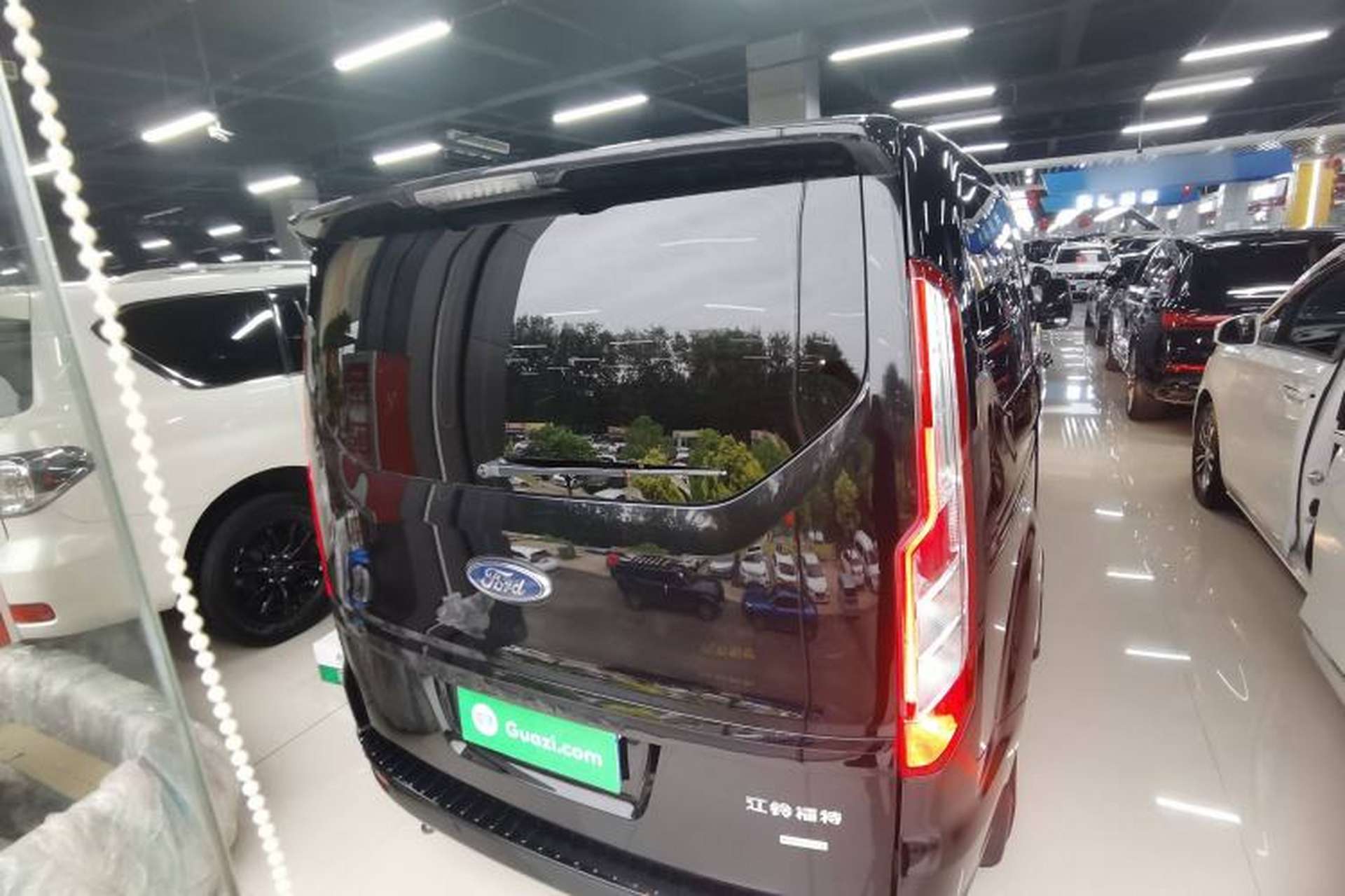 Used Ford Tourneo Custom 2020 2.0T Automatic Elite Edition China VI Standard Rear