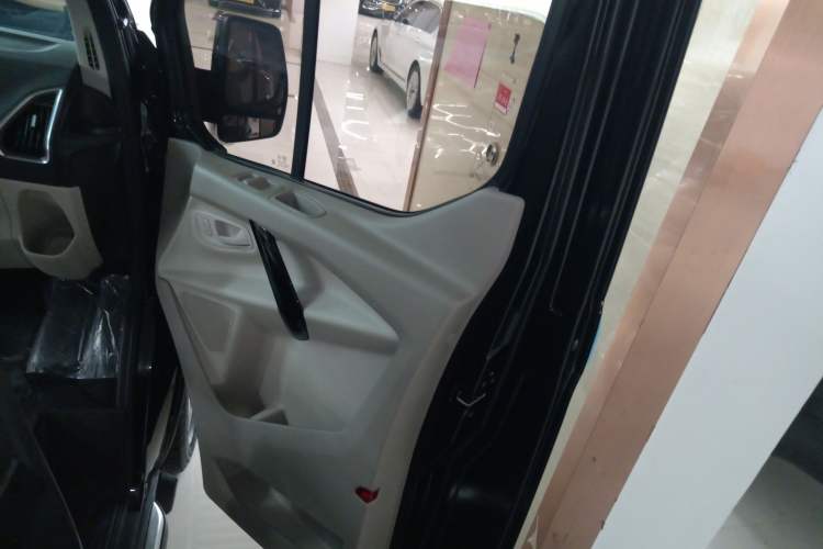 Used Ford Tourneo Custom 2020 2.0T Automatic Elite Edition China VI Standard Right Front Door Interior