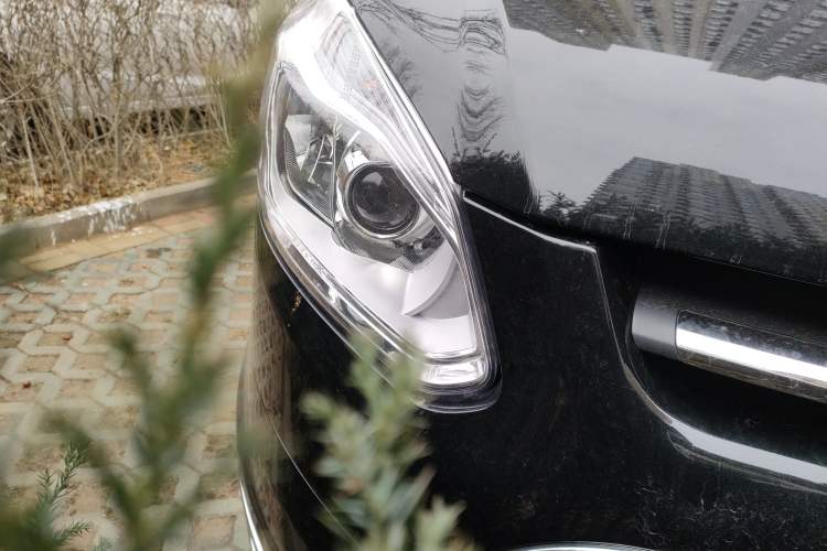 Used Ford Tourneo Custom 2020 2.0T Automatic Elite Version China VI Standard Right Front Headlight