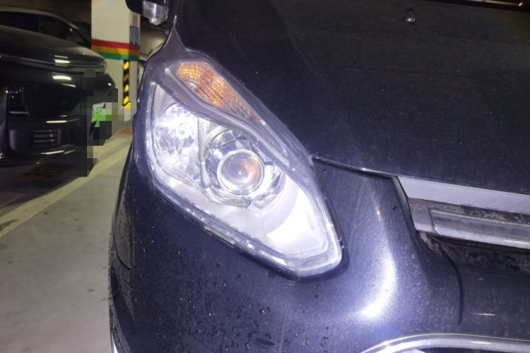 Used Ford Tourneo Custom 2020 2.0T Automatic Elite Edition China VI Standard Right Front Headlight