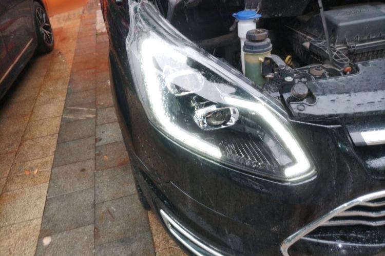Used Ford Tourneo Custom 2020 2.0T Automatic Elite Edition China VI Standard Right Front Headlight