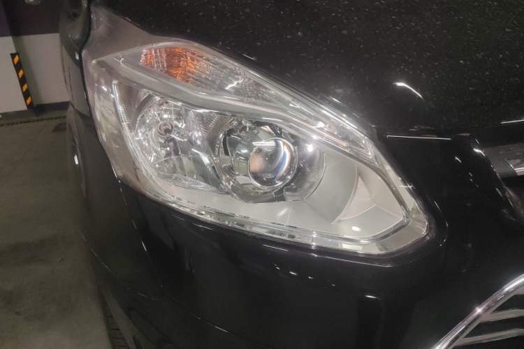 Used Ford Tourneo Custom 2020 2.0T Automatic Elite Edition China VI Standard Right Front Headlight