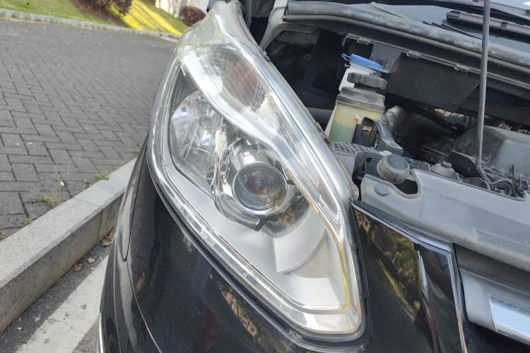 Used Ford Tourneo Custom 2020 2.0T Automatic Elite Version China VI Standard Right Front Headlight