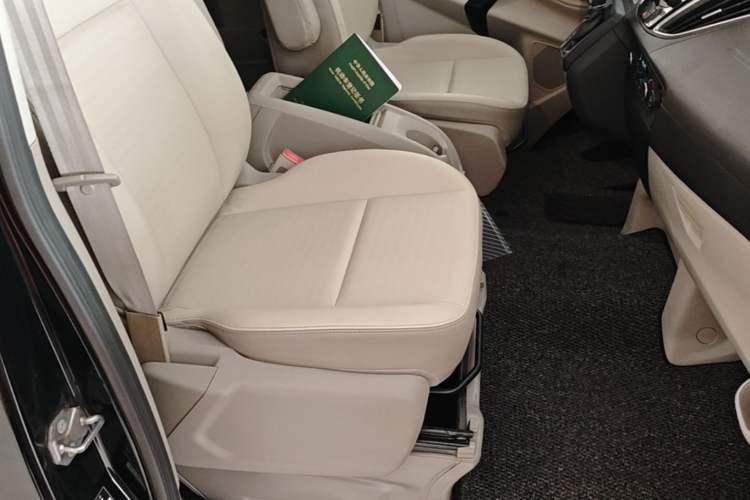 Used Ford Tourneo Custom 2020 2.0T Automatic Elite Edition China VI Standard Right Front Seat